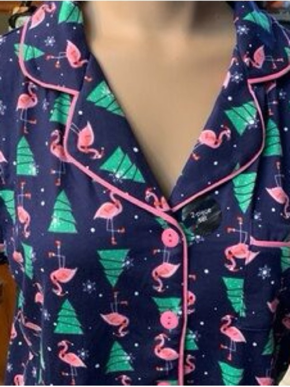 Holiday treasures festive pajama set flamingos and Christmas trees women’s Sz M